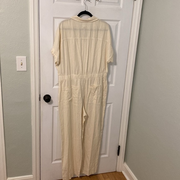 ✨NWT✨ women’s short sleeve linen boliersuit  UNIVERSAL THREADS sz 12 - Picture 7 of 7